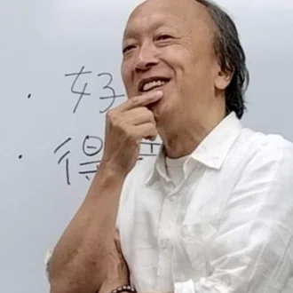 望月まもる
